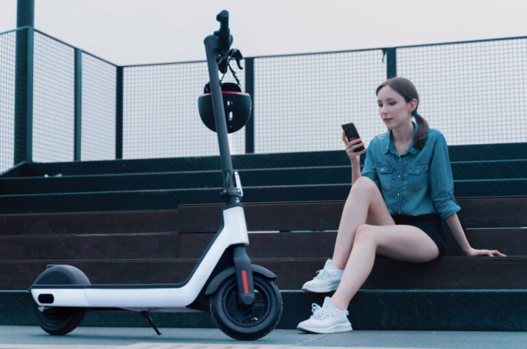 Minar Maxi Scooter - Image 6