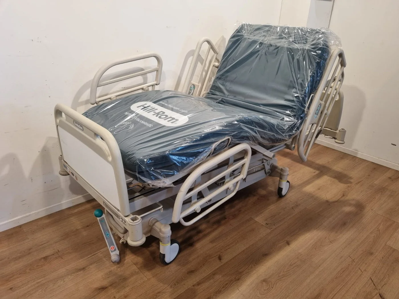 Hill-Rom Evolution type LI156Ex 3-section hospital bed