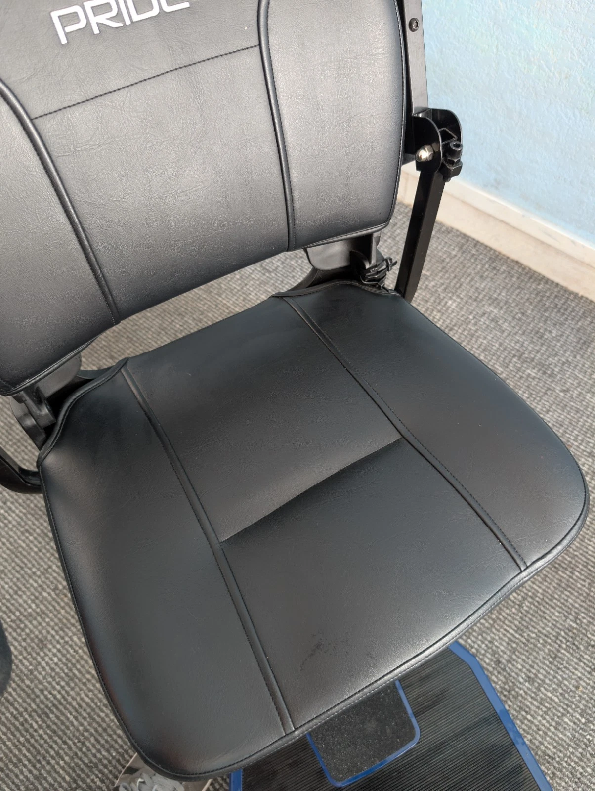 Pride Apex Alumalite Mobility Scooter Blue - Image 9